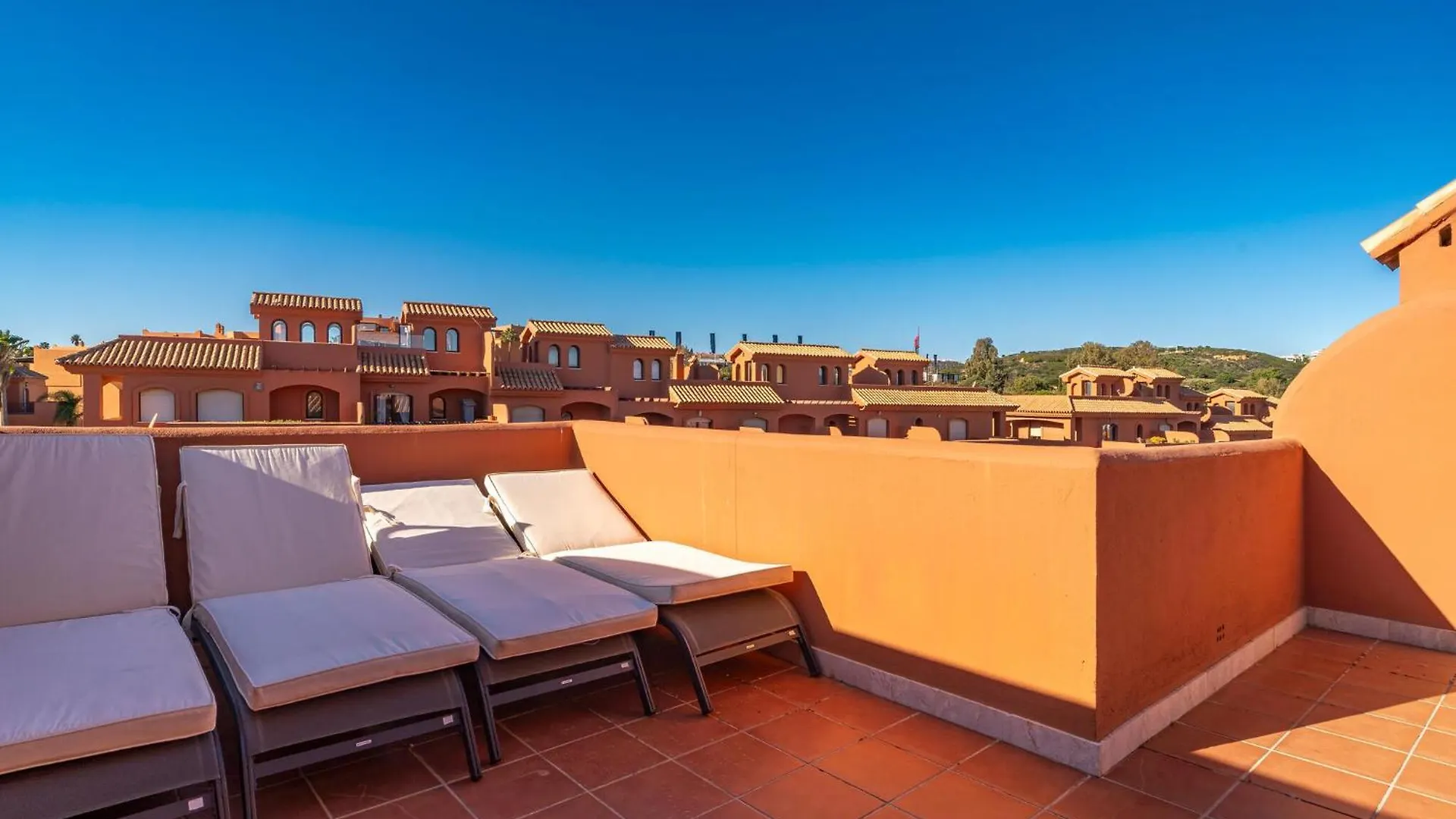 Beautiful Home In Estepona With Wifi Holiday home